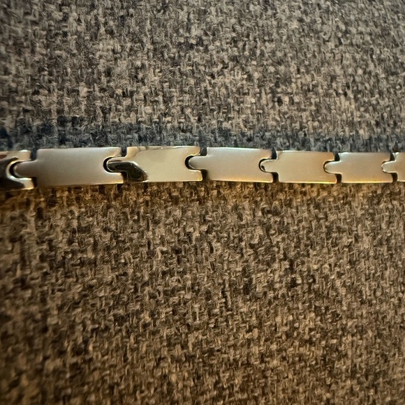 Two tone brushed shiny men’s 8.5”‎ Stainless Steel bracelet unisex - Picture 3 of 8